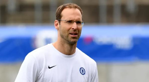 Zola Mengomentari Comeback Petr Cech dari Masa Pensiun di Chelsea