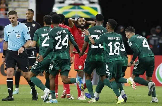 Oman Dikalahkan Saudi Arabia dalam Pembukaan Piala Asia